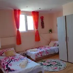 студио свежест Apartamento Pomorie